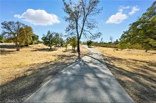 19415 Dallas Ct, Hidden Valley Lake, CA 95467 - Photo 56