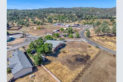 17002 Acacia, Clearlake Oaks, CA 95423 - Photo 46