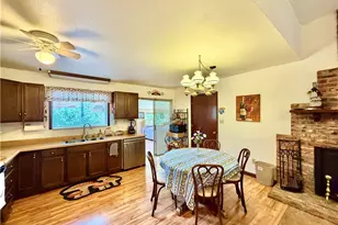 11783 Western Pine Rd, Loch Lomond, CA 95461 - Photo 16