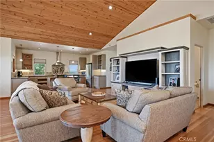 16542 Crescent Ct, Hidden Valley Lake, CA 95467 - Photo 10
