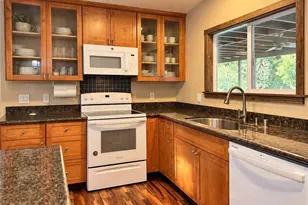 15305 Western Mine Rd, Middletown, CA 95461 - Photo 12