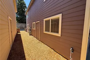115 Treadway Ct, Cloverdale, CA 95425 - Photo 2