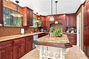 9081 Bleuss Ct, Cobb, CA 95426 - Photo 10