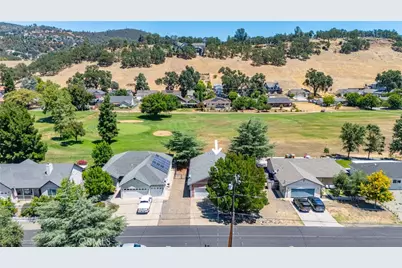 18210 Deer Hollow Road, Hidden Valley Lake, CA 95467 - Photo 8