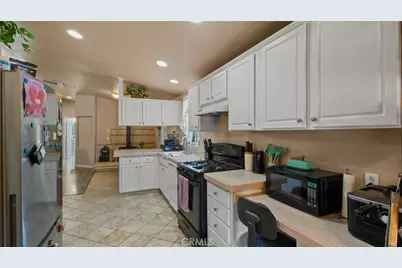 15925 45th Avenue, Clearlake, CA 95422 - Photo 14
