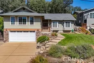 19516 Mountain Meadow N, Hidden Valley Lake, CA 95467 - Photo 6