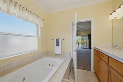 19512 Stonegate Road, Hidden Valley Lake, CA 95467 - Photo 30
