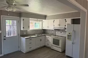 16085 19th, Clearlake, CA 95422 - Photo 2