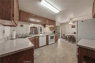 15243 Austin Rd, Clearlake, CA 95422 - Photo 12