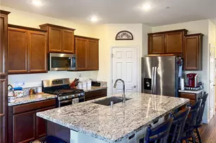 7185 Star Trail Wy, Roseville, CA 95747 - Photo 6