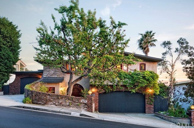 675 Nyes Pl, Laguna Beach, CA 92651-4142