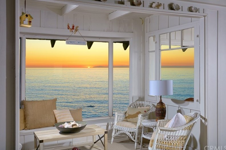 7 Rockledge Rd, Laguna Beach, CA 92651-3944