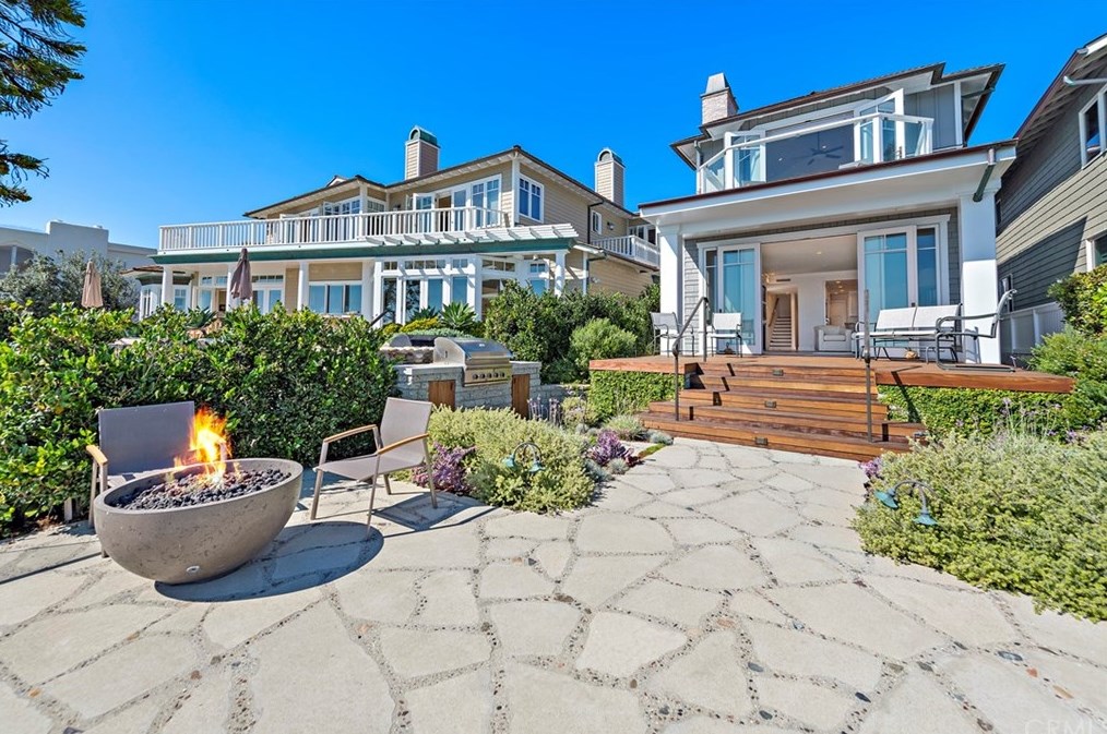 1369 Gaviota Dr, Laguna Beach, CA 92651