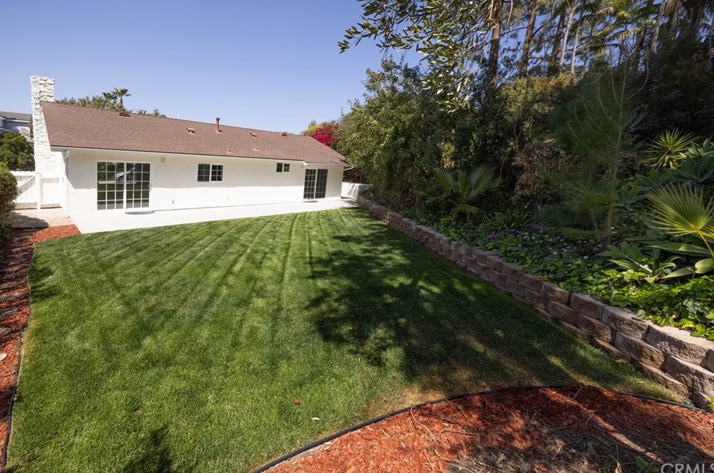 24602 La Hermosa Ave, Laguna Beach, CA 92677-2107