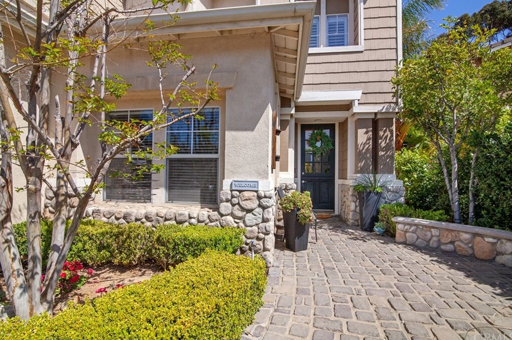 24261 Ernest Johnson Cir, Yorba Linda, CA 92887-5641