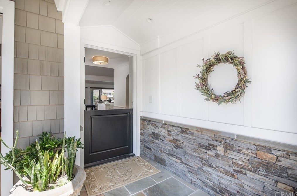 32161 E Nine Dr, Laguna Beach, CA 92677