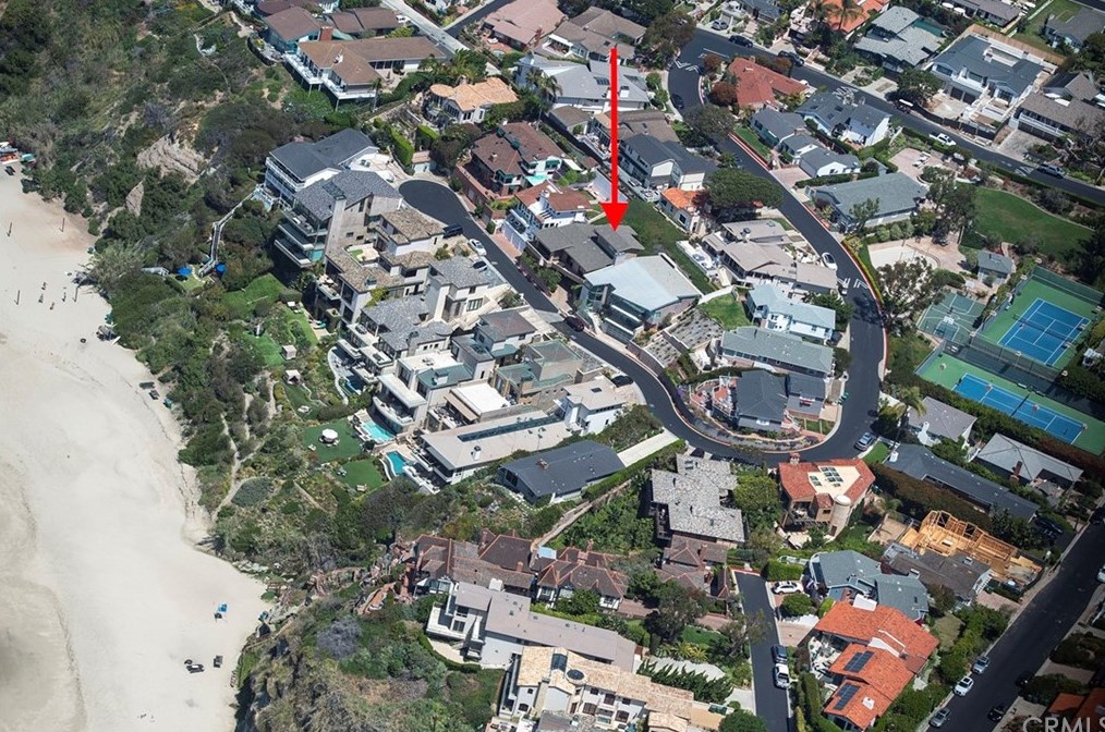 20 Bay Dr, Laguna Beach, CA 92651-6780