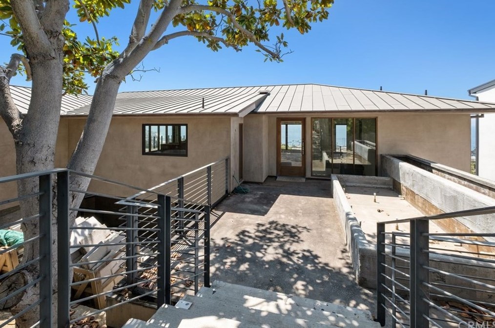 604 Allview Pl, Laguna Beach, CA 92651-1550