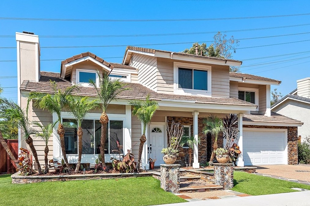 15 Starling Ln, Laguna Beach, CA 92656-1209