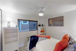 510 1/2 S Bay Front, Newport Beach, CA 92662 - Photo 12