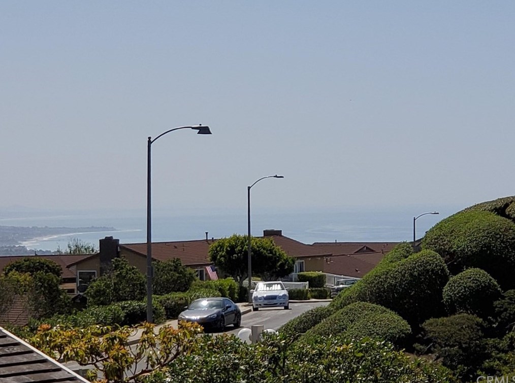 30992 Lucia Ln, Laguna Beach, CA 92677-2718