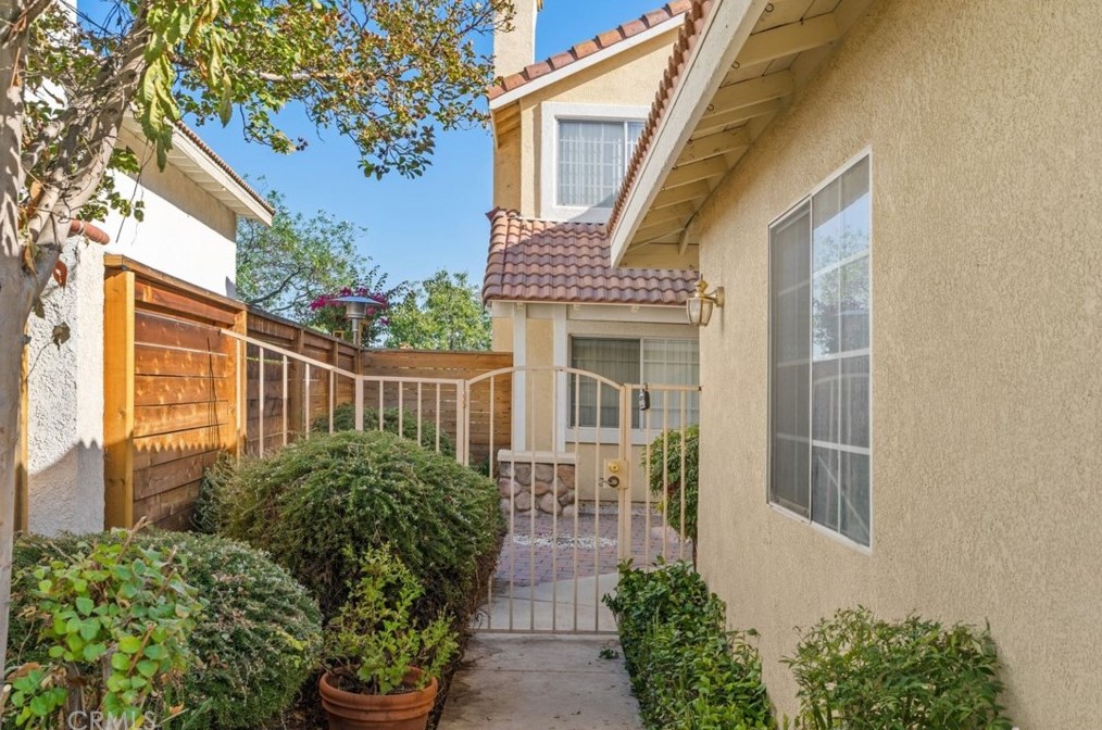 39894 Wild Canary Ln, Murrieta, CA 92562-4673