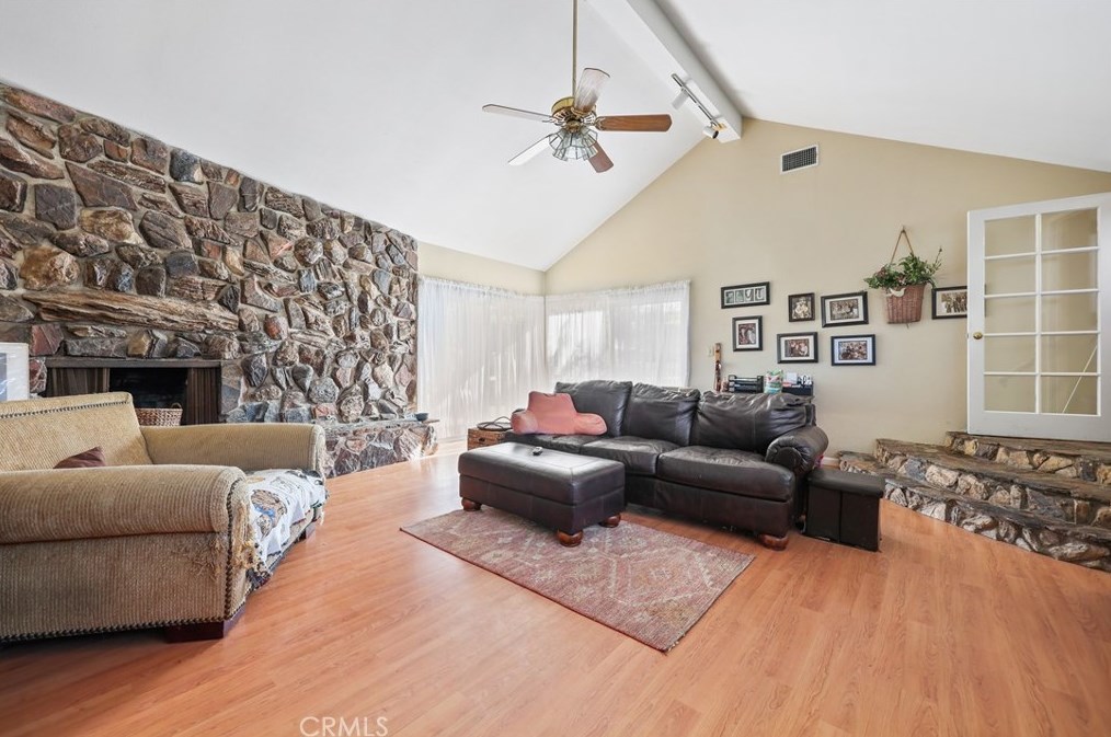 6112 Apache Rd, Westminster CA  92683-1918 exterior