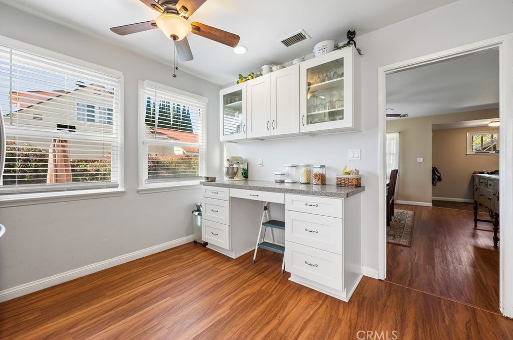 6112 Apache Rd, Westminster CA  92683-1918 exterior