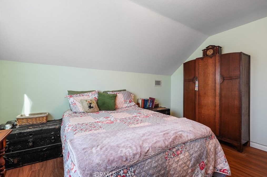 6112 Apache Rd, Westminster CA  92683-1918 exterior