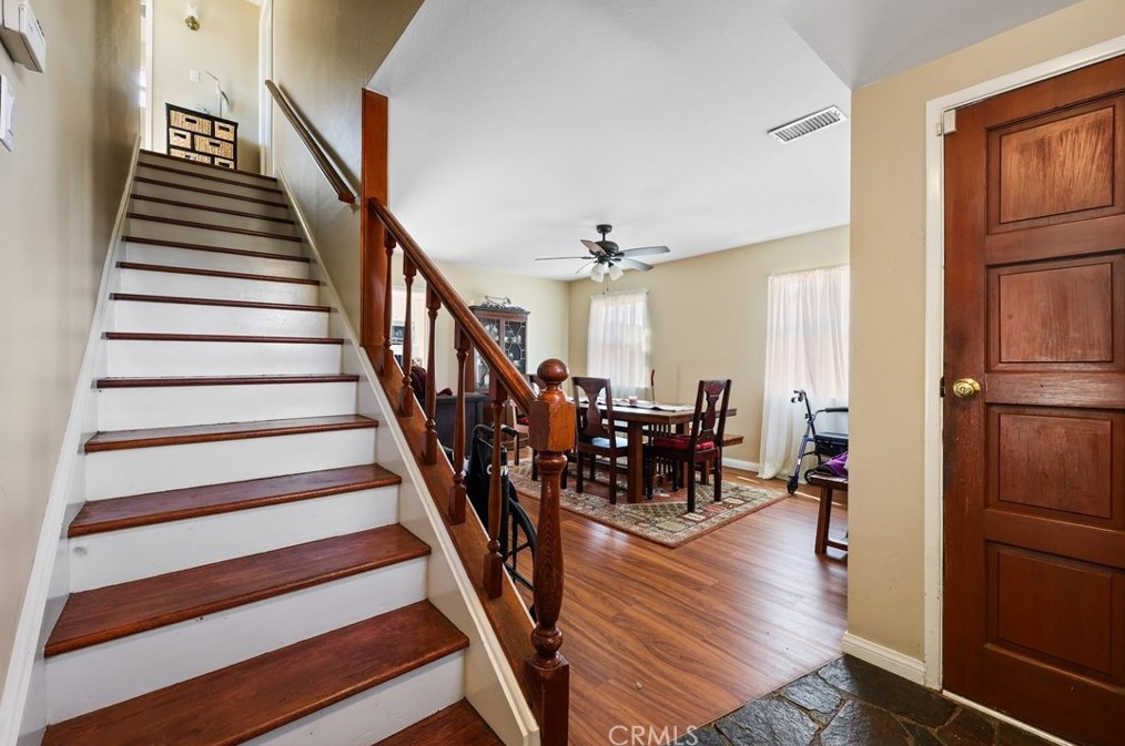 6112 Apache Rd, Westminster CA  92683-1918 exterior