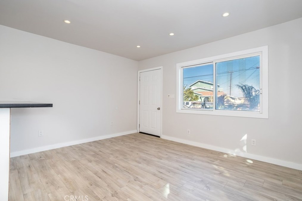 4610 Leonis St, Los Angeles CA  90040-1019 exterior
