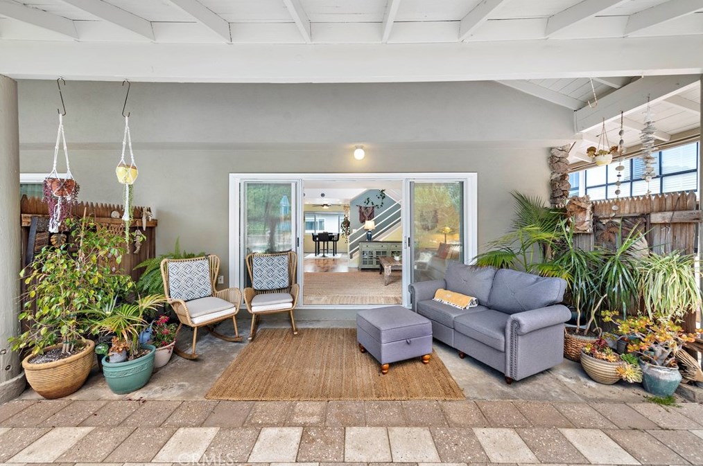 119 Blue Lagoon, Laguna Beach, CA 92651-4233