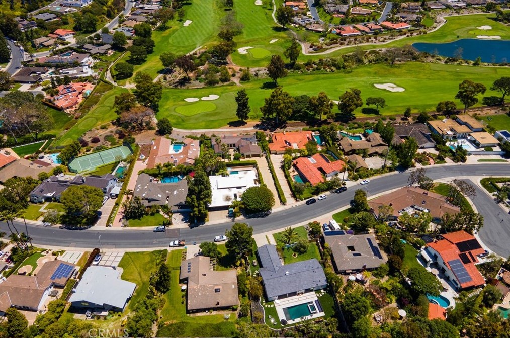 30511 Paseo Del Valle, Laguna Beach CA  92677-2314 exterior