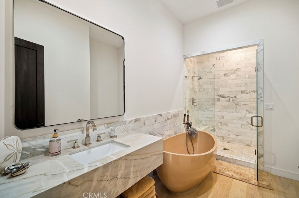 30511 Paseo Del Valle, Laguna Beach CA  92677-2314 exterior