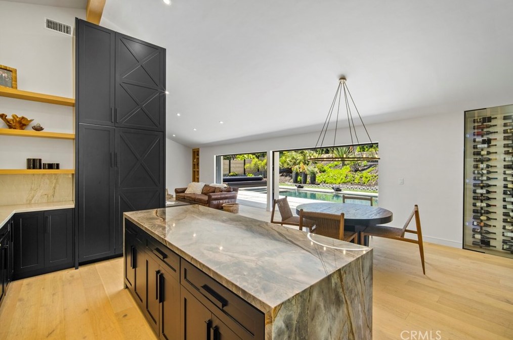 30511 Paseo Del Valle, Laguna Beach CA  92677-2314 exterior
