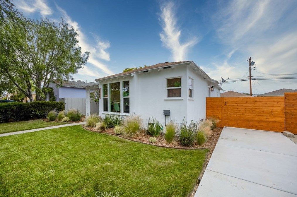 3956 Albright Ave, Los Angeles CA  90066-5002 exterior