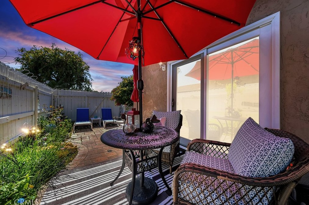 31152 Flying Cloud Dr, Laguna Beach CA  92677-2715 exterior
