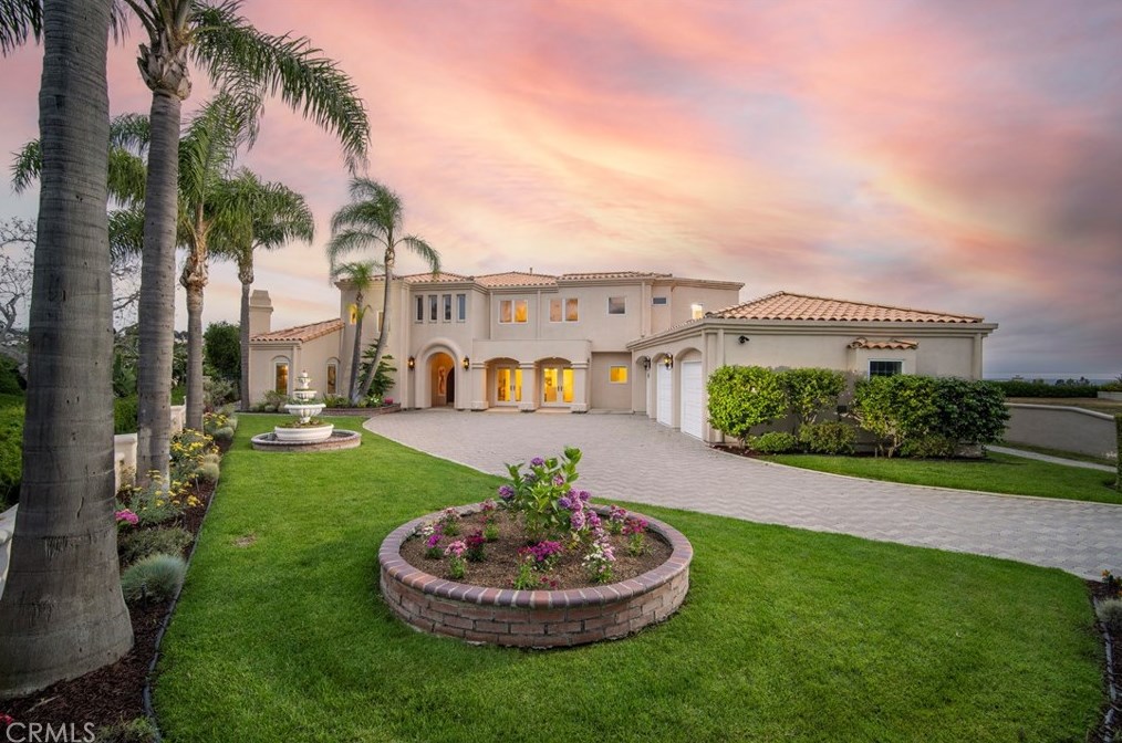 35 Gavina, Dana Point, CA 92629