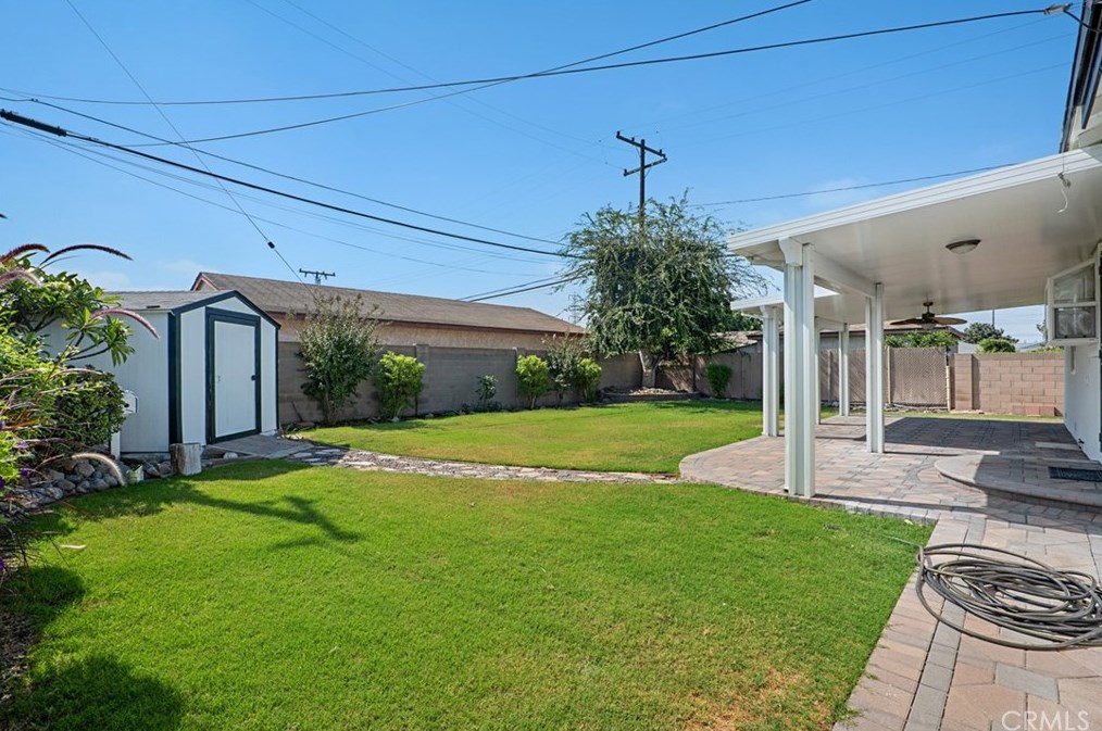7582 Bestel Ave, Westminster CA  92683-2329 exterior