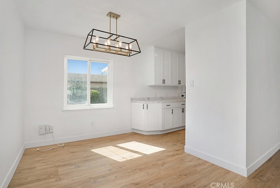 7582 Bestel Ave, Westminster CA  92683-2329 exterior