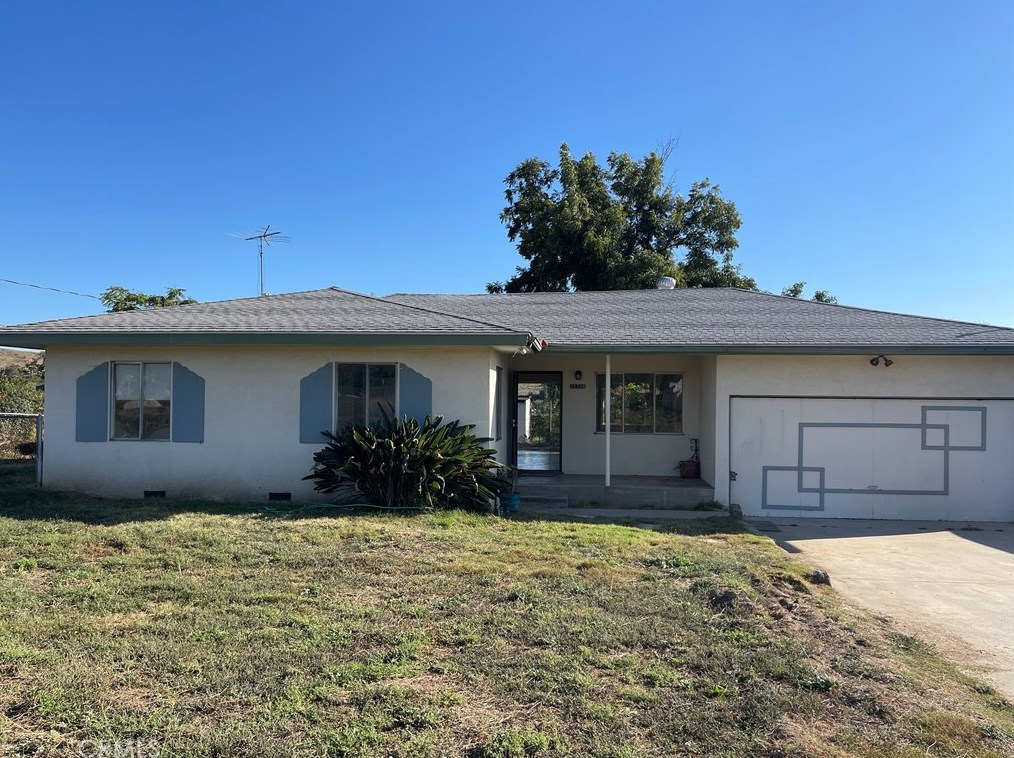 32739 Kentucky St, Yucaipa, CA 92399