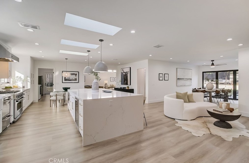 4602 Alcorn Dr, La Canada, CA 91011