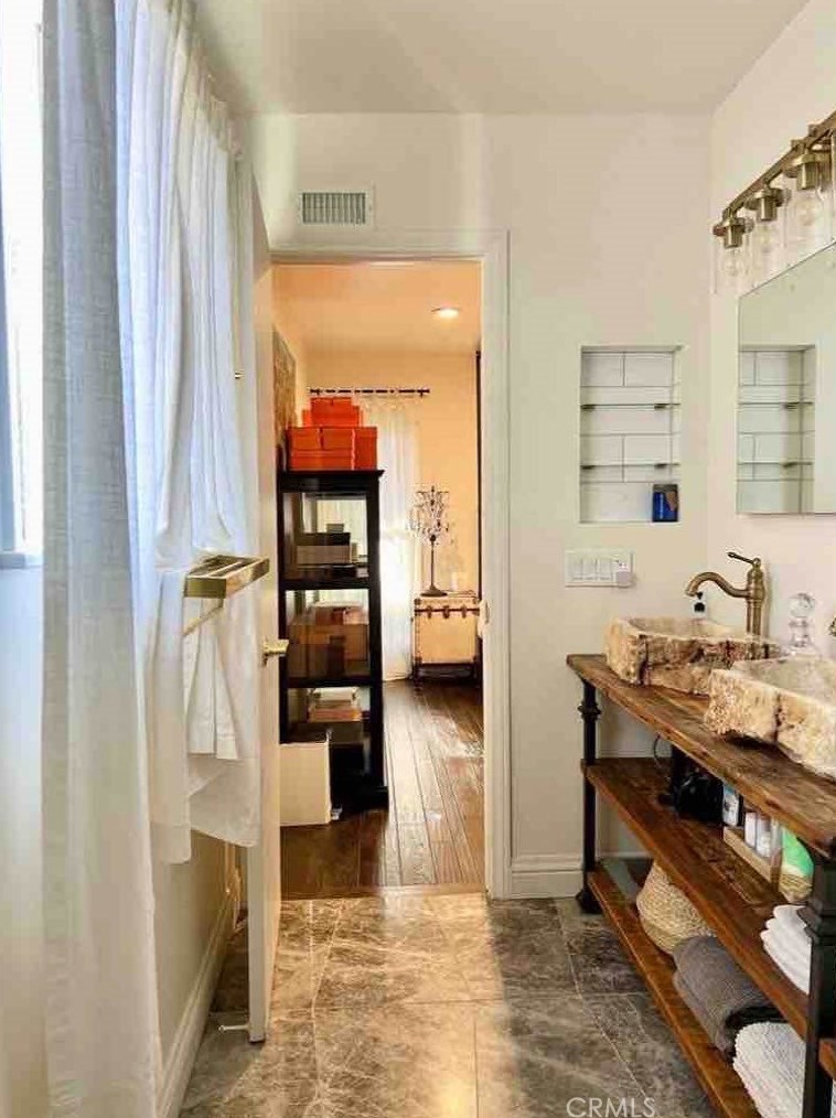 28956 Aloma Ave, Laguna Beach CA  92677-1410 exterior