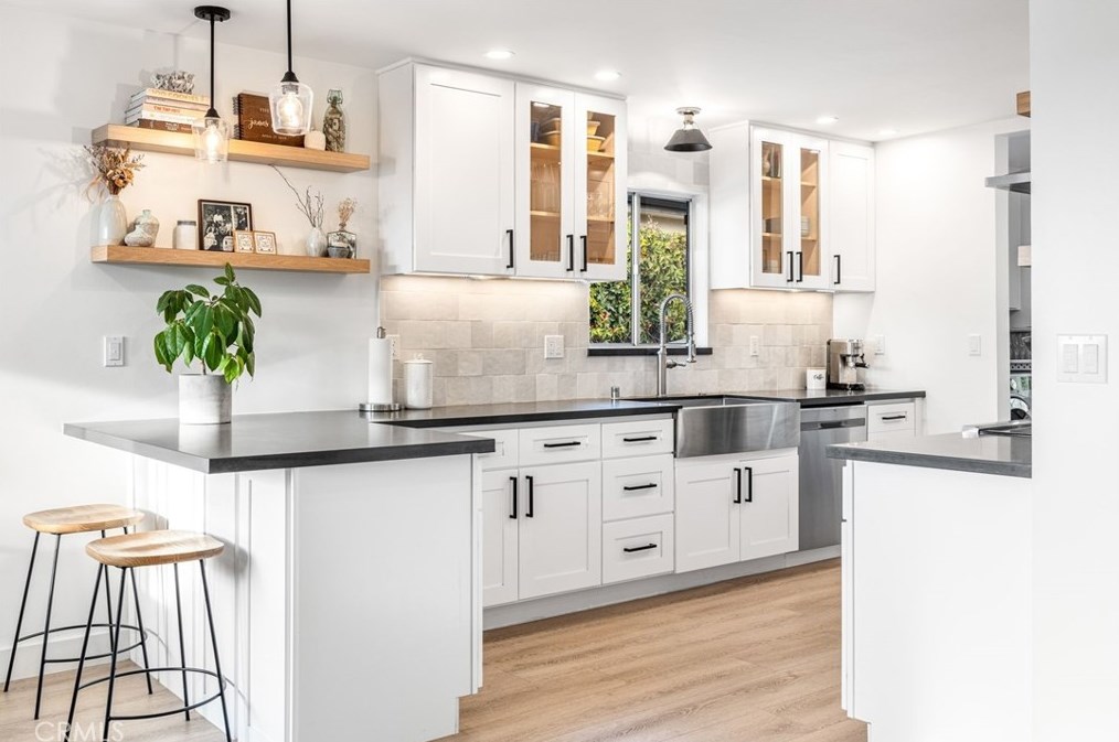 220 S La Esperanza, San Clemente, CA 92672
