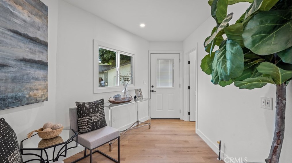 5544 Blackwelder St, Los Angeles CA  90016-3210 exterior