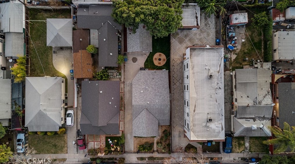 5544 Blackwelder St, Los Angeles CA  90016-3210 exterior