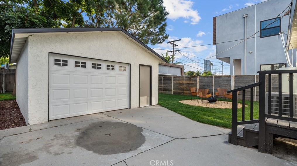 5544 Blackwelder St, Los Angeles CA  90016-3210 exterior