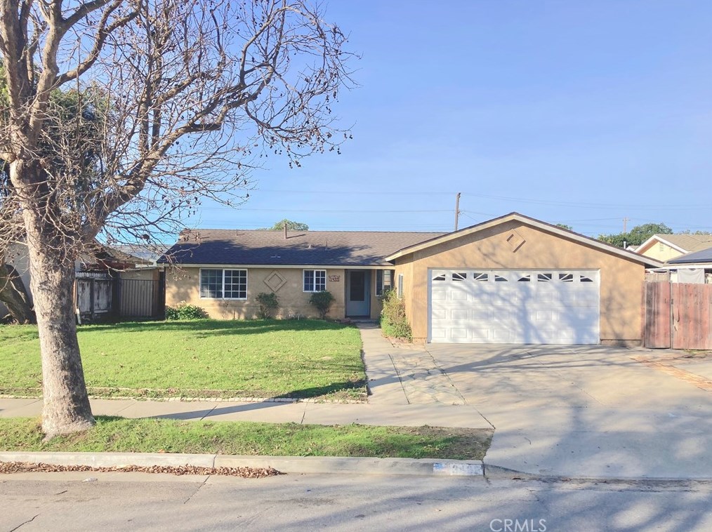 3433 Driftwood Dr, Santa Maria, CA 93455