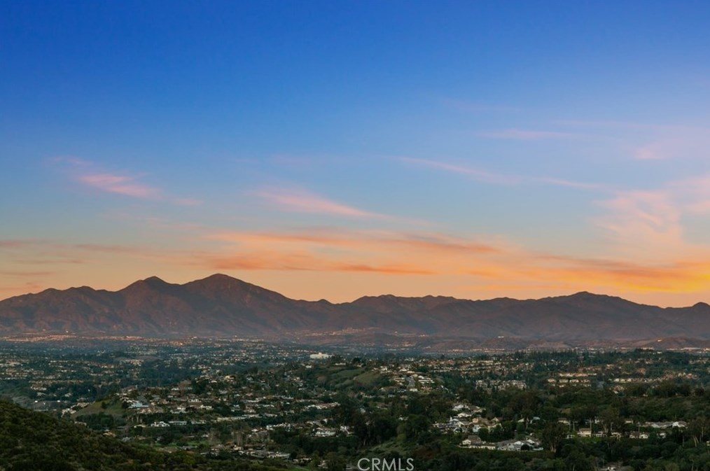 31534 Flying Cloud Dr, Laguna Beach CA  92677-2711 exterior