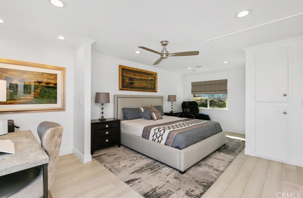 31534 Flying Cloud Dr, Laguna Beach CA  92677-2711 exterior